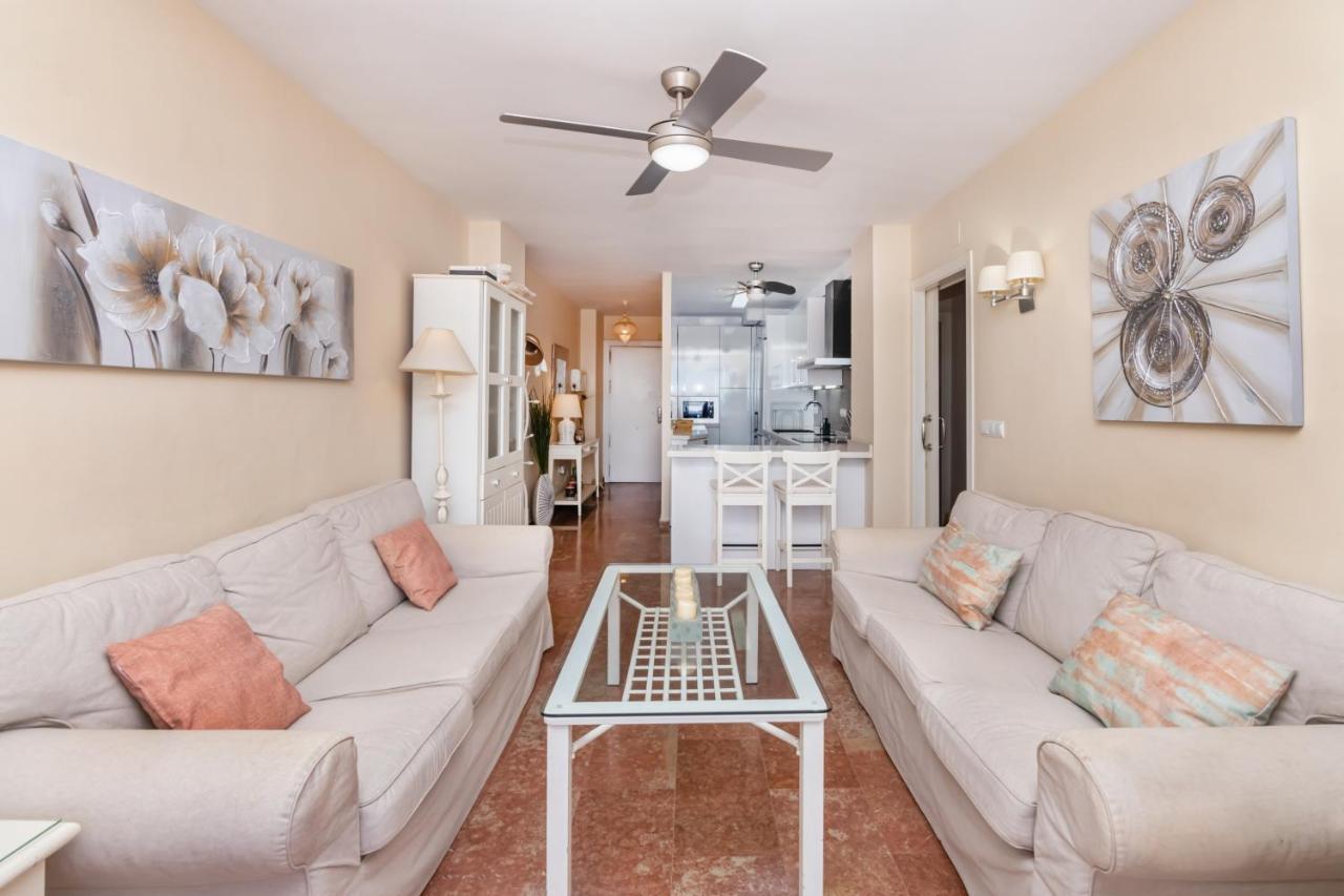 Appartamento Bhost - The King Fuengirola Esterno foto